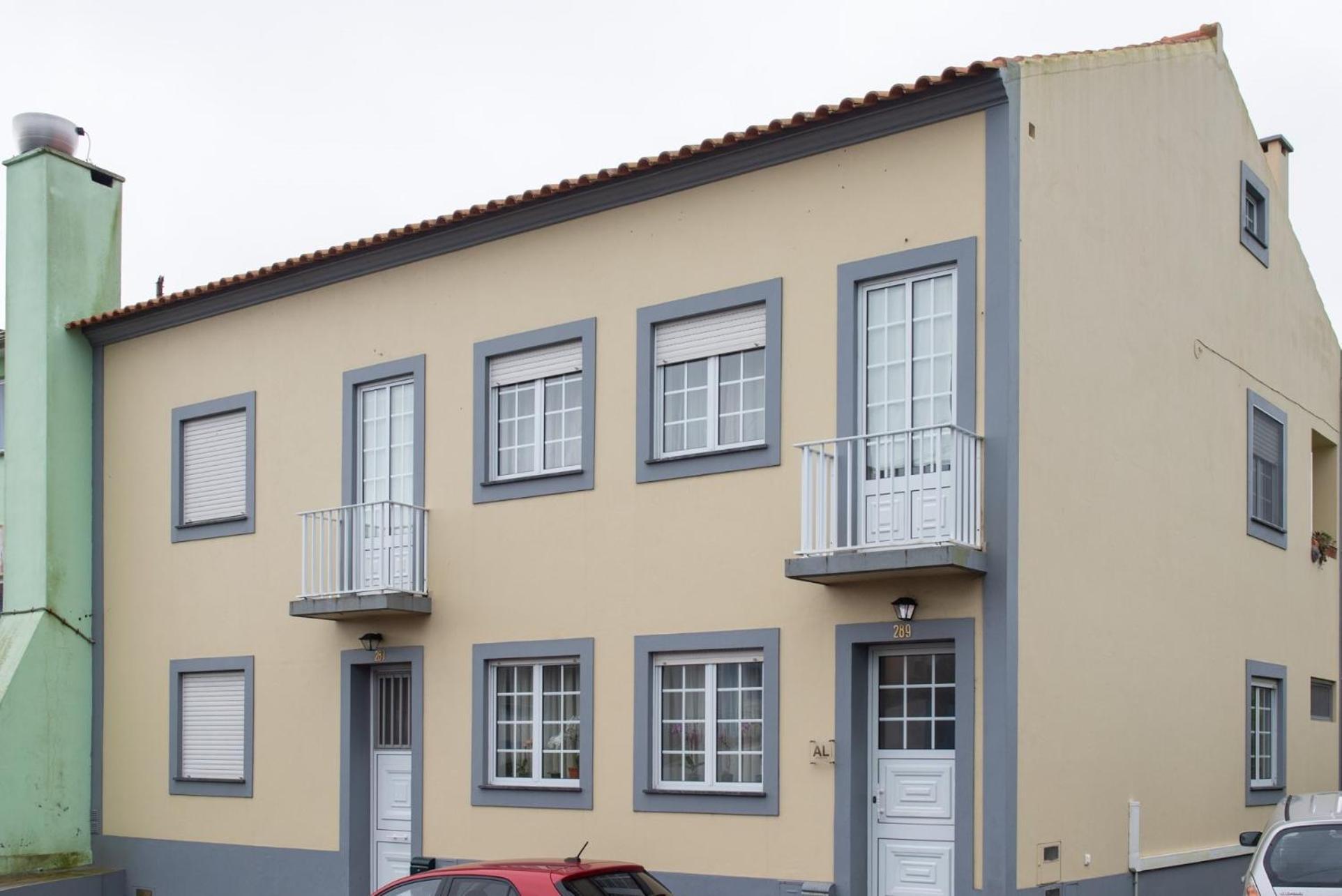 Casa Espacosa Perto De Angra Angra do Heroísmo Екстериор снимка